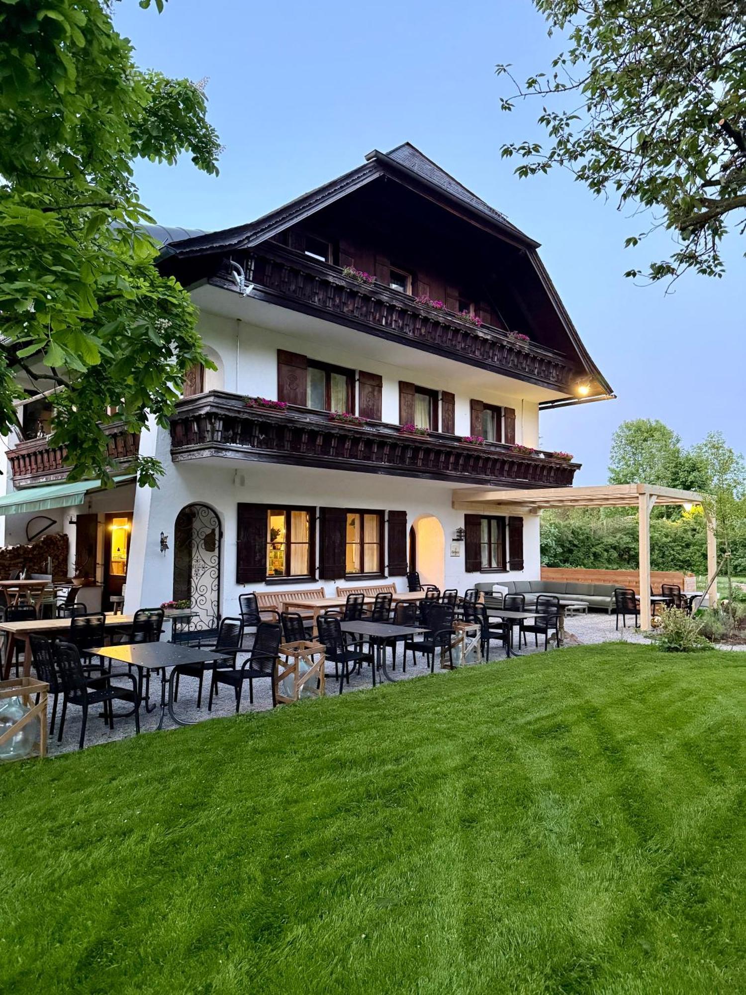 Esterer Grödig Exterior foto